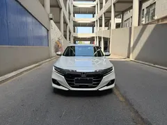 2022 Honda Accord Hybrid 2.0L, белый — фото 2