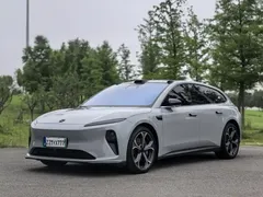 2024 Nio ET5T 75kWh Touring — фото 1