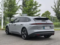2024 Nio ET5T 75kWh Touring — фото 18