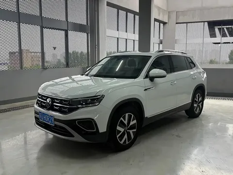 2023 Volkswagen Tayron 330TSI 2WD Plus