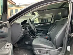2023 Volkswagen Passat 330TSI Starry Sky Luxury, чёрный — фото 13