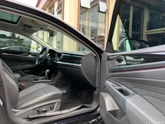 2023 Volkswagen Passat 330TSI Starry Sky Luxury, чёрный — фото 15