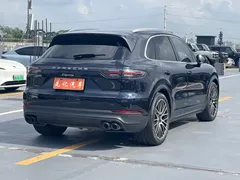 2022 Porsche Cayenne 3.0T Platinum, чёрный — фото 3