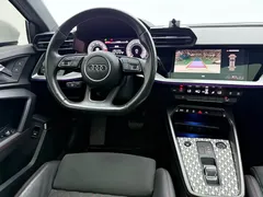 2022 Audi A3 Sportback 35 TFSI Luxury Sport, белый — фото 13