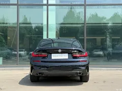 2021 BMW 3 Series 325Li M Sports Night Package, чёрный — фото 11