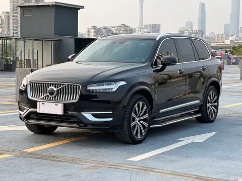 2022 Volvo XC90 B6 Zhiyi Sport 7 seats