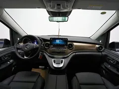 2022 Mercedes-Benz V-Class V 260 L Long Wheelbase Premium, чёрный — фото 13
