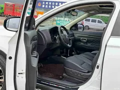 2020 Mitsubishi Outlander 2.4L 4WD 7-seater, белый — фото 7