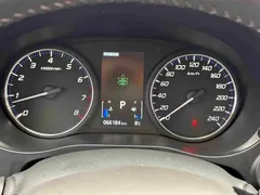 2020 Mitsubishi Outlander 2.4L 4WD 7-seater, белый — фото 17