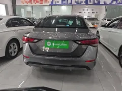 2022 Nissan Sylphy 1.6L XL CVT — фото 6