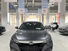 2018 Honda Accord 260TURBO Luxury V — фото 1