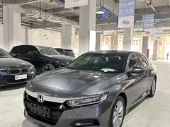 2018 Honda Accord 260TURBO Luxury V — фото 6