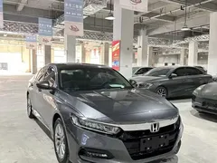 2018 Honda Accord 260TURBO Luxury V — фото 8