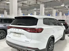 2022 Chery Tiggo 8 Pro 290T 2WD Deep Space 5-seat, белый — фото 4