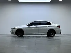 2023 BMW 1 Series 125i M Sport Night Edition, белый — фото 4