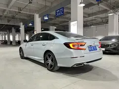 2022 Honda Accord 260TURBO Premium — фото 3