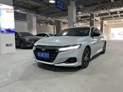 2022 Honda Accord 260TURBO Premium — фото 6