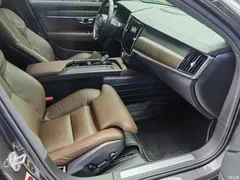 2023 Volvo S90 B5 Zhiyuan Luxury — фото 18