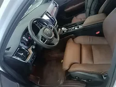 2022 Volvo S60 B4 Luxury, белый — фото 15