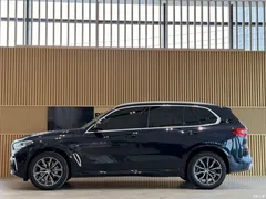 2022 BMW X5 xDrive 30Li exclusive M sports, чёрный — фото 2