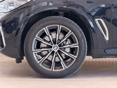 2022 BMW X5 xDrive 30Li exclusive M sports, чёрный — фото 4