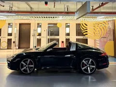 2022 Porsche 911 Targa 4 3.0T, чёрный — фото 4