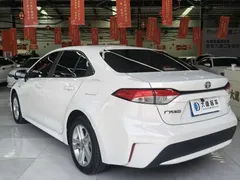 2022 Toyota Levin Hybrid 1.8H E-CVT Advanced, белый — фото 4