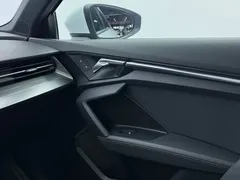 2022 Audi A3L Limousine 35 TFSI Fashion Sport, белый — фото 9