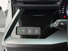 2022 Audi A3L Limousine 35 TFSI Fashion Sport, белый — фото 20
