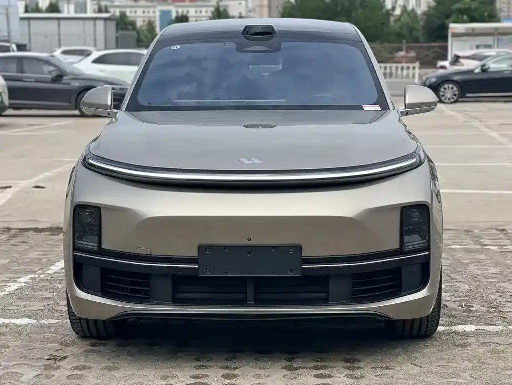 2022 Li Auto L9 Max