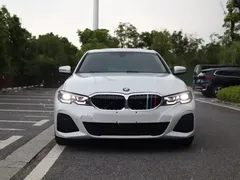 2022 BMW 3 Series 3 320Li M, белый — фото 3