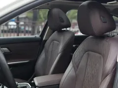 2022 BMW 3 Series 3 320Li M, белый — фото 29