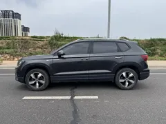 2022 Volkswagen Tharu 280TSI 2WD Comfort, чёрный — фото 4