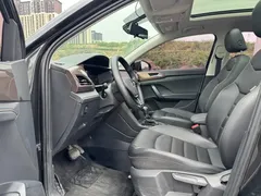 2022 Volkswagen Tharu 280TSI 2WD Comfort, чёрный — фото 8