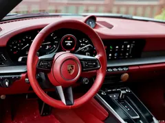 2022 Porsche 911 Carrera 3.0T — фото 11