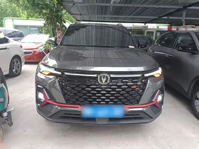 2021 Changan CS35 PLUS 1.4T DCT Luxury