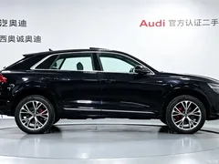 2021 Audi Q8 55 TFSI Premium Dynamic Model, чёрный — фото 3