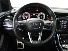 2021 Audi Q8 55 TFSI Premium Dynamic Model, чёрный — фото 11