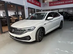 2022 Volkswagen Sagitar 280TSI DSG, белый — фото 1