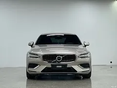 2023 Volvo S60 B4 Zhiyi Luxury — фото 6