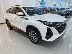 2022 Changan CS75 PLUS 2nd Gen 1.5T AT Premium, белый — фото 3