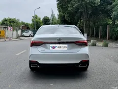 2023 Toyota Avalon 2.0L Premium — фото 5