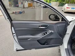 2023 Toyota Avalon 2.0L Premium — фото 6