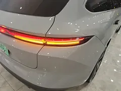 2024 Nio ET5T 75kWh Touring — фото 8