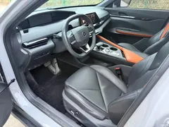 2022 Changan UNI-V 1.5T Premium Type — фото 17