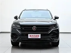 2022 Volkswagen Touareg 3.0TSI Ruixiang Obsidian Sports Package, чёрный — фото 3