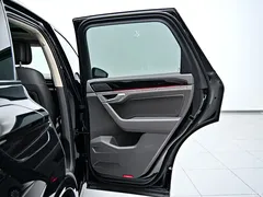 2022 Volkswagen Touareg 3.0TSI Ruixiang Obsidian Sports Package, чёрный — фото 22