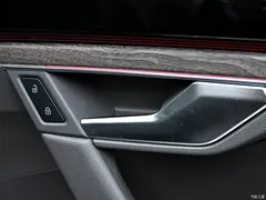 2022 Volkswagen Touareg 3.0TSI Ruixiang Obsidian Sports Package, чёрный — фото 30