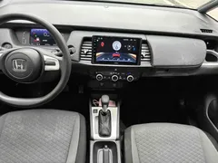 2021 Honda Fit 1.5L CVT, белый — фото 14