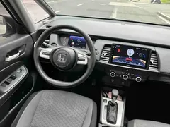2021 Honda Fit 1.5L CVT, белый — фото 15